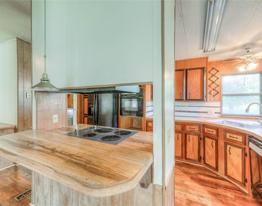 119 Monticello Street - Photo Thumbnail 4