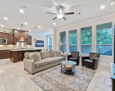19 Silver Rock Drive - Photo Thumbnail 5