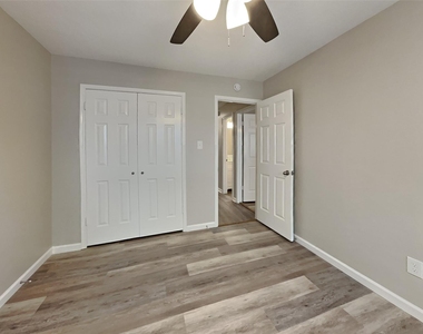 18811 Sandia Pines Drive - Photo Thumbnail 13