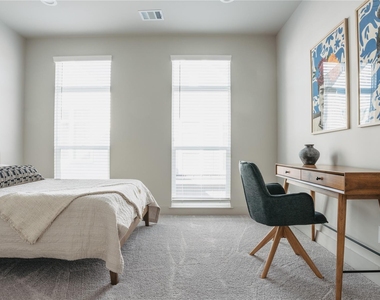 5233 Hillman Street - Photo Thumbnail 24