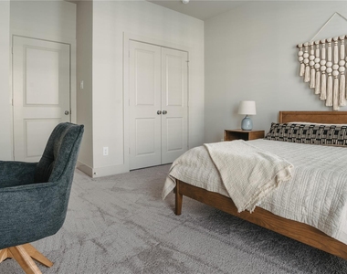5233 Hillman Street - Photo Thumbnail 23