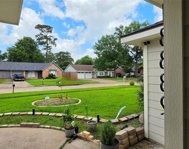 13882 Foxford Way - Photo Thumbnail 3