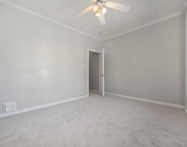 5106 Fairmont Street - Photo Thumbnail 20