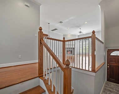 5106 Fairmont Street - Photo Thumbnail 2