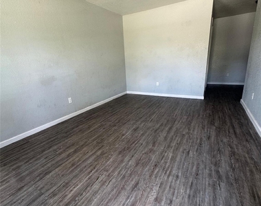 3802 Dabney Street - Photo Thumbnail 7
