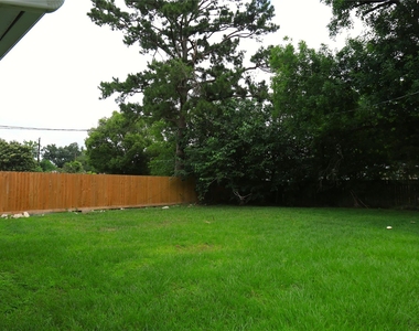 713 S Valderas Street - Photo Thumbnail 9