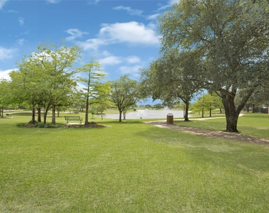 8619 Arranmore Lane - Photo Thumbnail 26