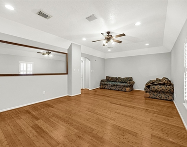 8619 Arranmore Lane - Photo Thumbnail 20