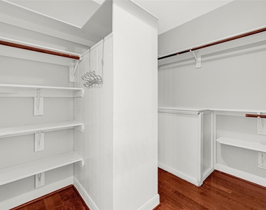 8619 Arranmore Lane - Photo Thumbnail 17