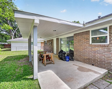 11226 Huggins Drive - Photo Thumbnail 38