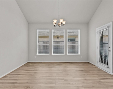 2609 Arbor Edge Crossing - Photo Thumbnail 13