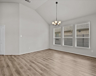 2609 Arbor Edge Crossing - Photo Thumbnail 14