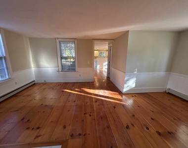 23 Garfield - Photo Thumbnail 16