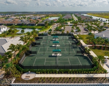 11801 Venetian Lagoon Drive - Photo Thumbnail 40