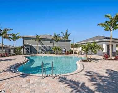 11801 Venetian Lagoon Drive - Photo Thumbnail 23