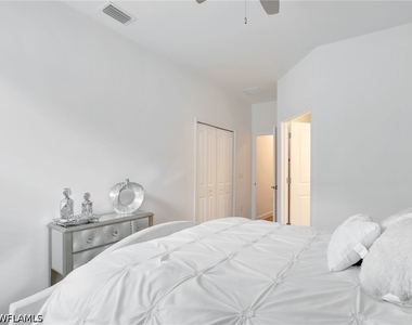 18278 Ridgeline Drive - Photo Thumbnail 21