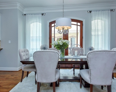 1126 W West 16th Street - Photo Thumbnail 25