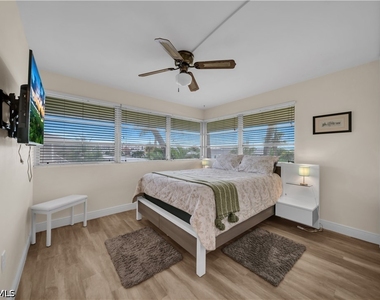 4613 Se 5th Avenue - Photo Thumbnail 7