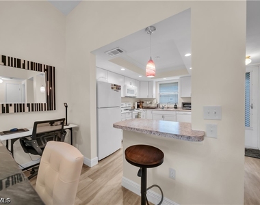 4613 Se 5th Avenue - Photo Thumbnail 3