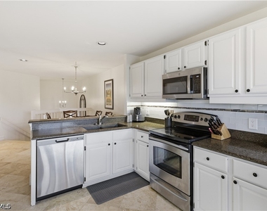 27119 Oakwood Lake Drive - Photo Thumbnail 5