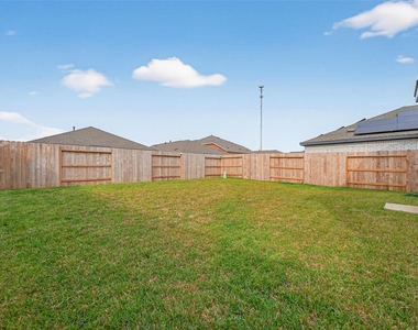 3025 Fantasy Terrace Drive - Photo Thumbnail 47