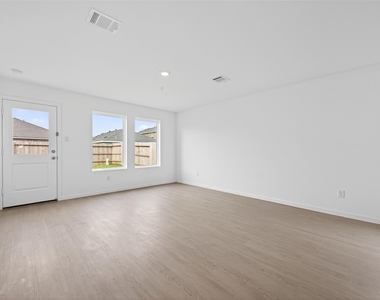 3025 Fantasy Terrace Drive - Photo Thumbnail 18