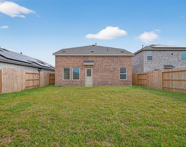 3025 Fantasy Terrace Drive - Photo Thumbnail 45
