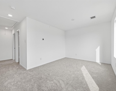 3025 Fantasy Terrace Drive - Photo Thumbnail 31