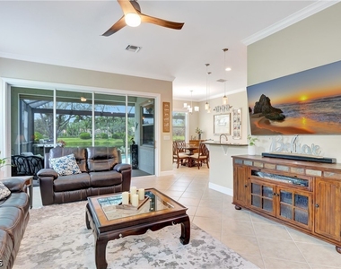 11230 Suffield Street - Photo Thumbnail 5