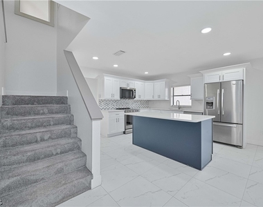 17337 Phlox Drive - Photo Thumbnail 10