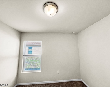 18321 Gibraltar Lane - Photo Thumbnail 23