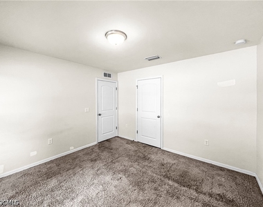 18321 Gibraltar Lane - Photo Thumbnail 12