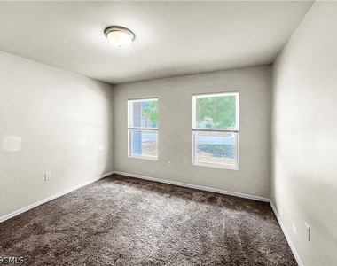 18321 Gibraltar Lane - Photo Thumbnail 11