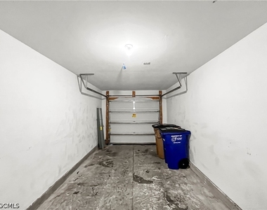 18321 Gibraltar Lane - Photo Thumbnail 25