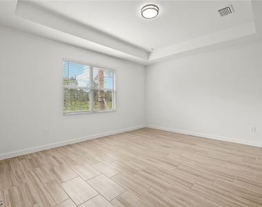 15222 Jadestone Drive - Photo Thumbnail 14