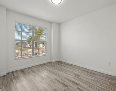 15222 Jadestone Drive - Photo Thumbnail 18