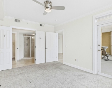 2825 Palm Beach Boulevard - Photo Thumbnail 15
