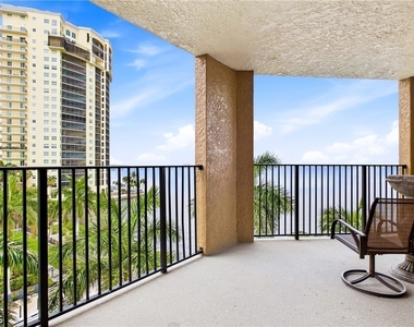 2825 Palm Beach Boulevard - Photo Thumbnail 23