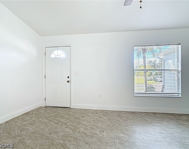 18522 Robinson Avenue - Photo Thumbnail 2