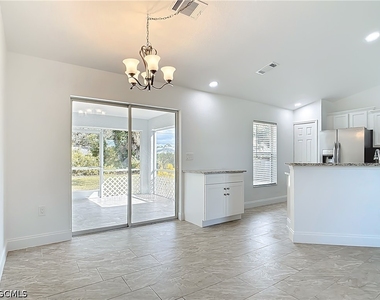 18522 Robinson Avenue - Photo Thumbnail 5