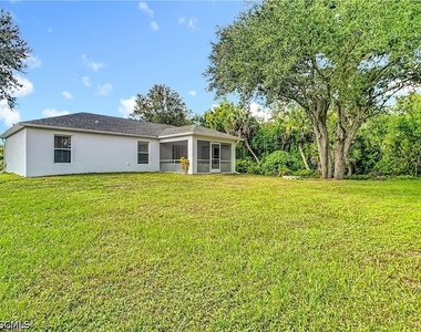 18522 Robinson Avenue - Photo Thumbnail 33