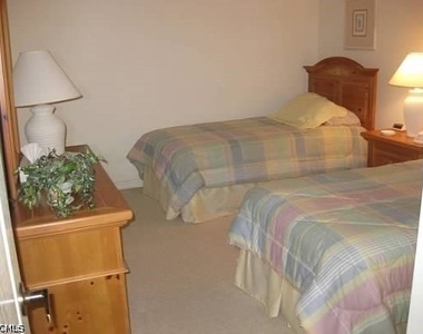 20573 Candlewood Hollow - Photo Thumbnail 9
