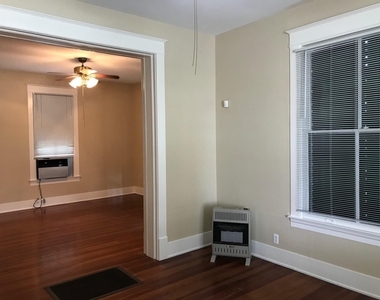 1214 21st Street - Photo Thumbnail 4