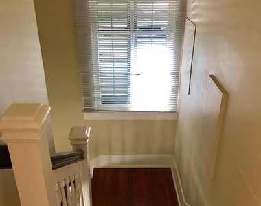 1214 21st Street - Photo Thumbnail 9