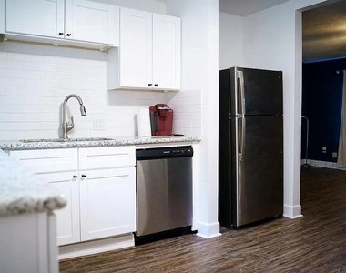 5211 Myrtlewood Street - Photo Thumbnail 3