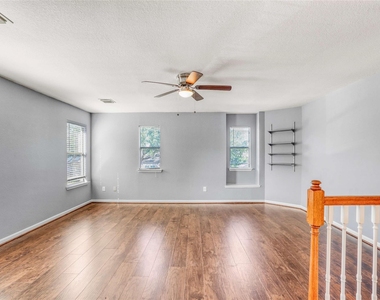 19039 Remington Park Drive - Photo Thumbnail 15