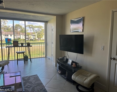 1085 Forest Lakes Drive - Photo Thumbnail 18