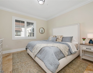 780 5th Avenue S - Photo Thumbnail 12