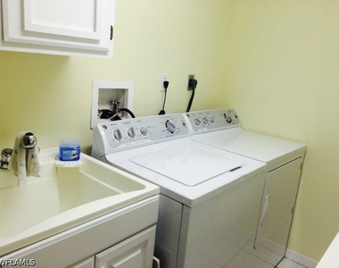 717 Landover Circle - Photo Thumbnail 17