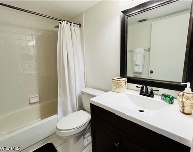 7719 Jewel Lane - Photo Thumbnail 12